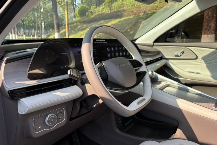 Used  Stellar C-DM 2024 1.5T Long-Range Pro
