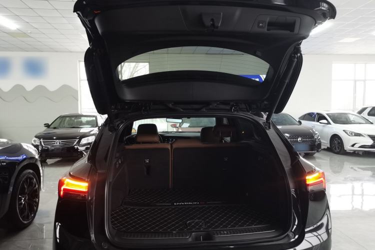 Used Buick Envision 2020 Encore S 652T Two-Wheel Drive Luxury Model
