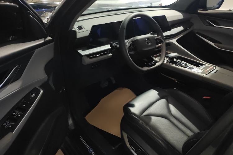 Used Changan CS75 PLUS 2022 2nd Generation 1.5T Automatic Prestige Version
