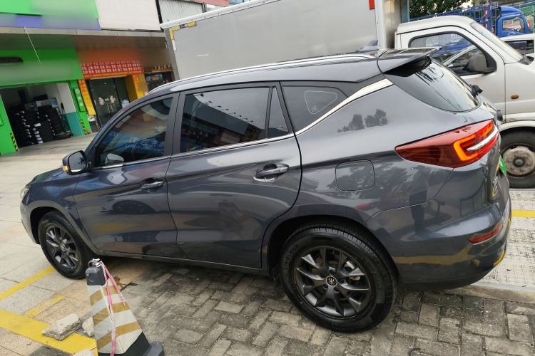 Used BYD Song 2021 Classic Edition 1.5T Automatic Luxury Model
