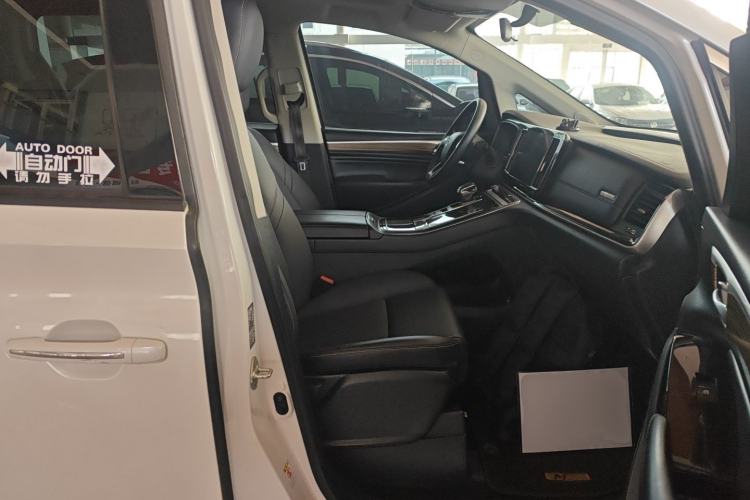 Used GAC Trumpchi M8 2023 Lingxiu Series 390T Luxury Edition
