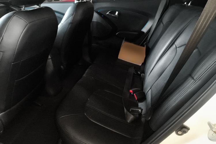 Used Hyundai ix35 2015 2.0L Automatic 2WD Comfort Edition China IV Standard
