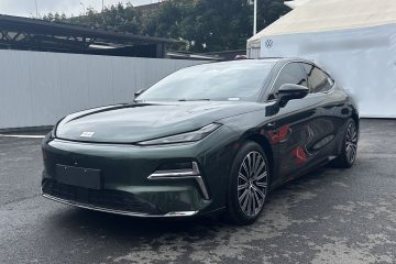 Used Geely Galaxy Galaxy 8 2025 130km EM-P Exploration Edition