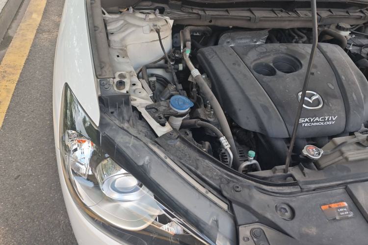 Used Mazda CX-5 2015 2.0L Automatic Two-Wheel Drive Urban Version
