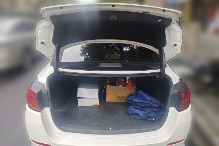 Used Kia K5 2015 2.0L Automatic LUX
