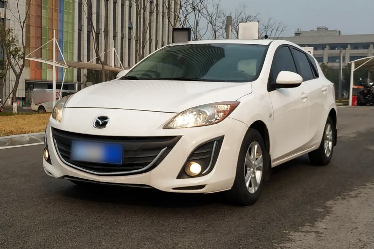 Used Mazda Mazda 3 2015 Hatchback 1.6L Automatic Elite Model