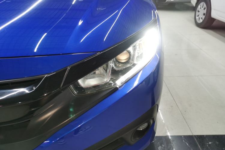 Used Honda Civic 2016 220TURBO CVT Luxury Edition