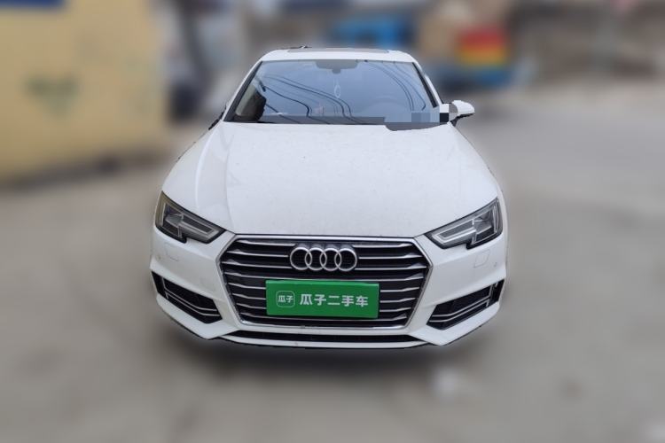 Used Audi A4L 2019 40 TFSI Ambition China VI
