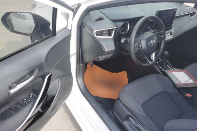 Used Toyota Levin 2022 Dual-Motor 1.8H E-CVT Leading Edition
