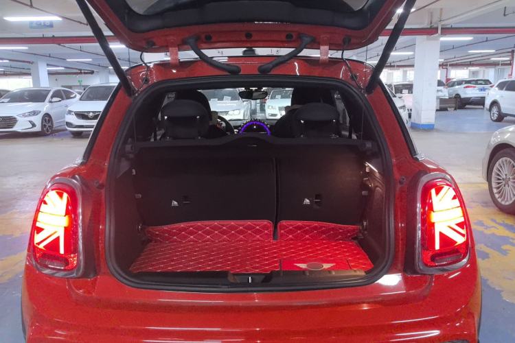 Used MINI MINI 2018 1.5T COOPER Racing Driver