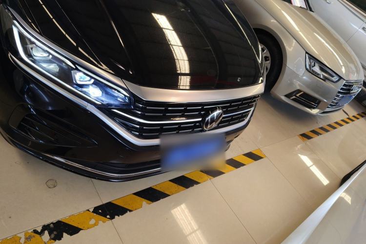 Used Volkswagen Passat 2023 Facelift 330TSI Luxury Edition
