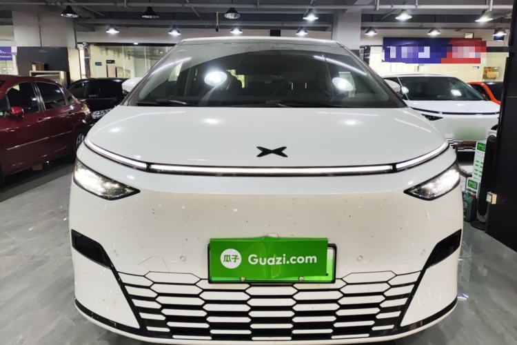 Used XPeng X9 2024 702 Ultra-Long Range Max
