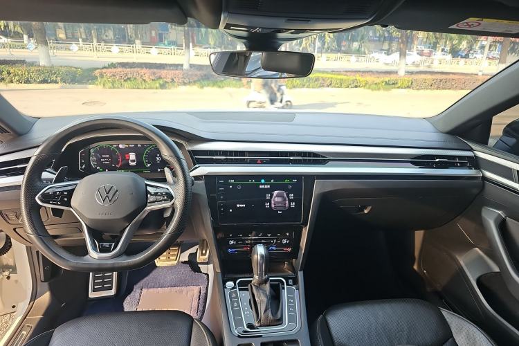 Used Volkswagen FAW-Volkswagen CC 2023 380TSI Striking Edition
