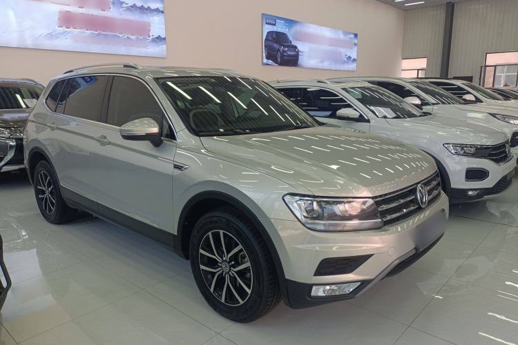 Used Volkswagen Tiguan L 2017 330TSI Automatic Two-Wheel Drive Luxury Edition
