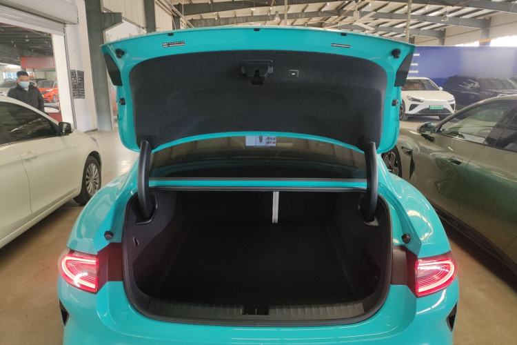 Used  SU7 2024 Four-Wheel Drive Ultra-Long Range Advanced Intelligent Driving Max Edition