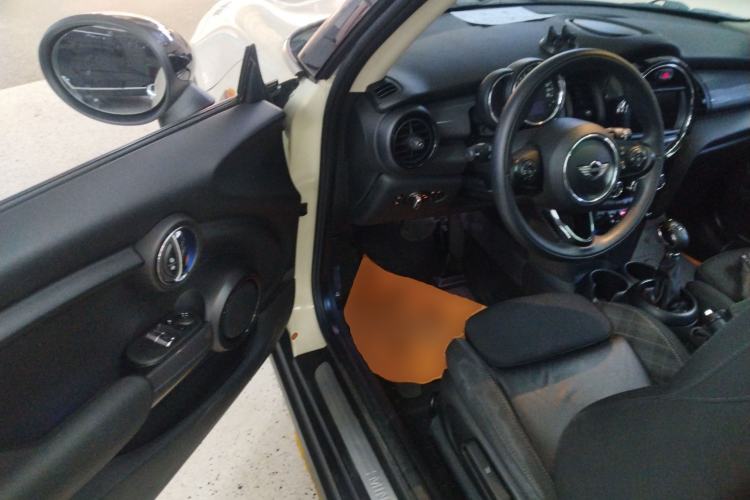 Used MINI MINI 2016 1.5T COOPER
