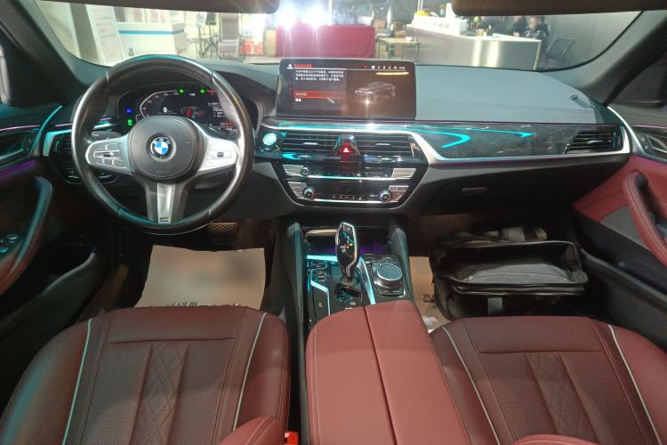 Used BMW 5 Series 2022 Second Facelift 525Li M Sport Package
