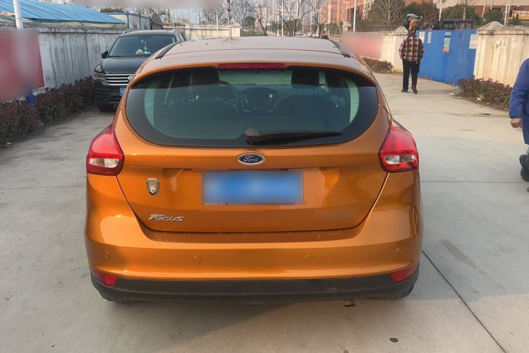 Used Ford Focus 2015 Hatchback 1.6L Automatic Fashion Edition
