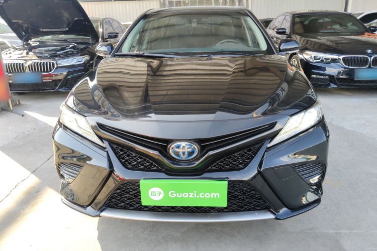 Used Toyota Camry 2019 Dual-Engine 2.5HS FENGSHANG Edition China VI Standard
