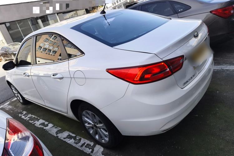 Used Ford Escort 2017 Happiness Edition 1.5L Automatic Fashion Version
