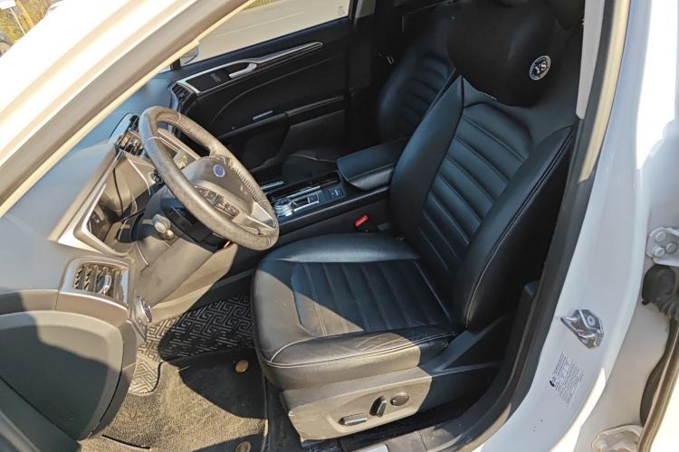 Used Ford Mondeo 2017 Facelifted EcoBoost 200 Luxury Version
