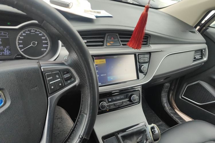 Used Geely Auto Emgrand GS 2016 Elegant Edition 1.8L Manual LingShang Model
