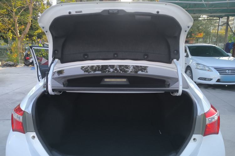 Used Toyota Corolla 2014 1.6L CVT GL-i
