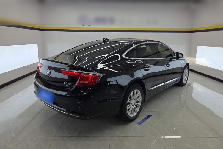 Used Buick LaCrosse 2018 30H Elite Edition

