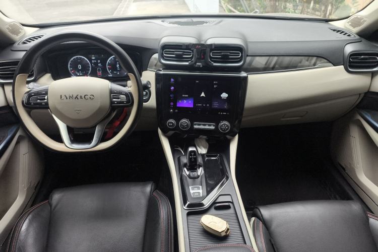 Used Lynk & Co 02 2018 1.5T DCT Two-Wheel Drive Zhaopu Version China V Standard
