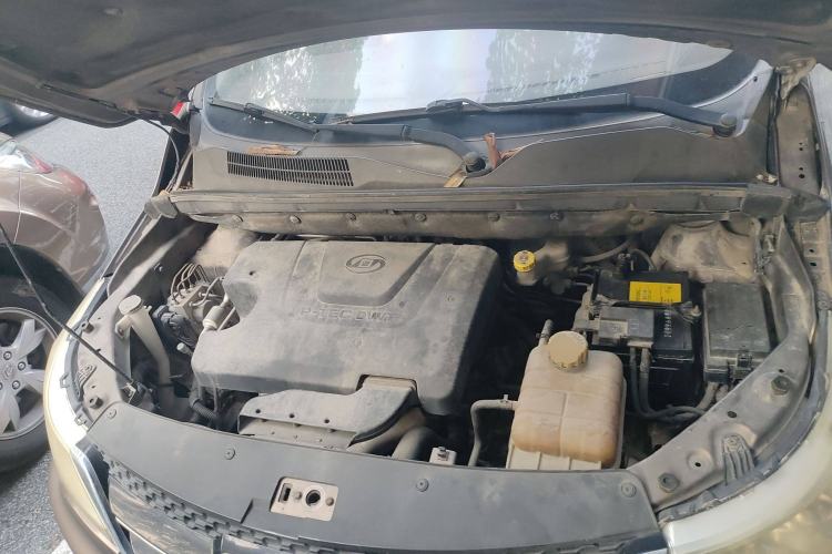 Used Baojun 730 2016 1.5L Manual Comfort Version 7 Seats China V Emission Standard
