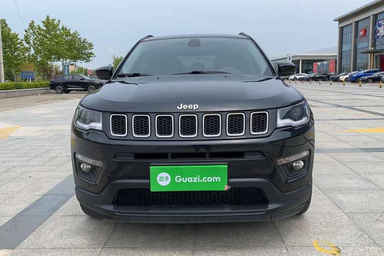 Used  Compass 2019 220T Automatic Family Edition
