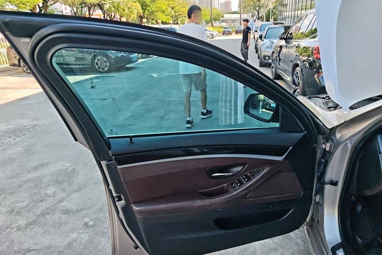 Used BMW 5 Series 2014 525Li Luxury Design Package