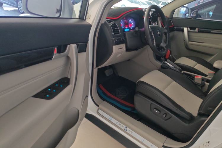 Used Chevrolet Captiva 2014 2.4L Two-Wheel Drive City Edition 5 Seats
