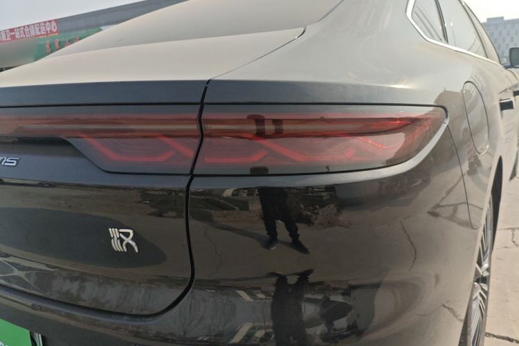 Used BYD Han 2025 EV with 701 km of Laser Radar-Enabled Intelligent Driving