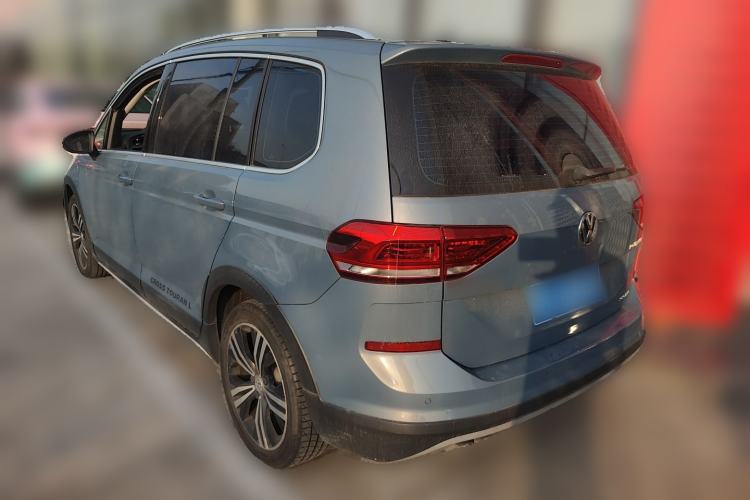 Used Volkswagen Touran 2018 Volkswagen Touran L 280TSI DSG Boundary Edition 7 Seats China V Emission Standard
