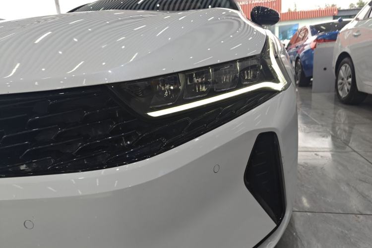 Used Kia K5 2020 270T CVVD Luxury Tech Edition
