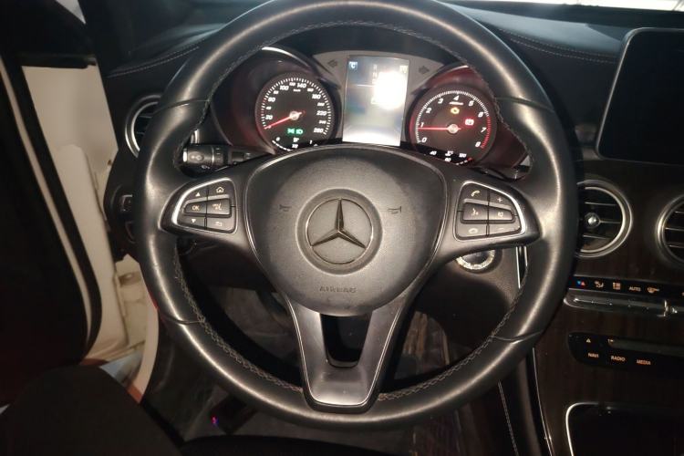 Used Mercedes-Benz GLC 2016 GLC 260 4MATIC Dynamic Edition
