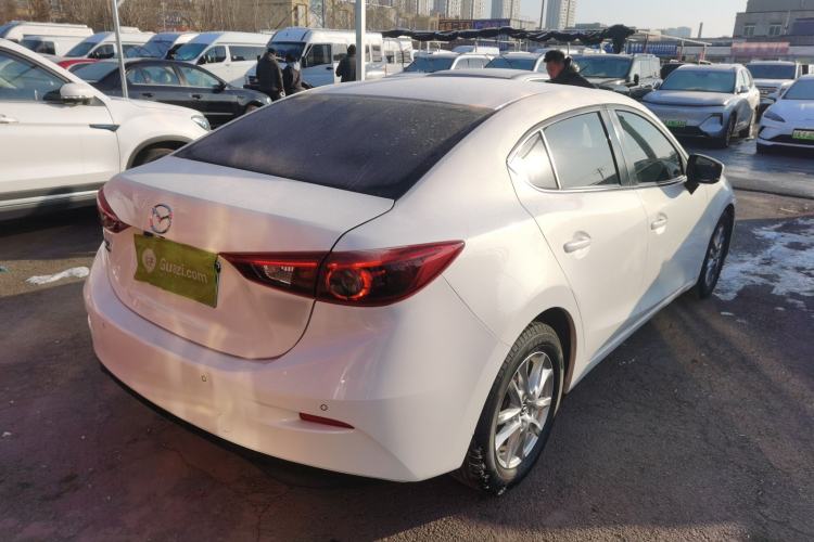 Used Mazda Mazda 3 Axela 2019 Cloud-Controlled Sedan 1.5L Automatic Luxury Model China VI Standard
