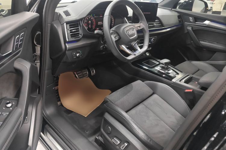 Used Audi Q5L Sportback 2023 40 TFSI Luxury Model