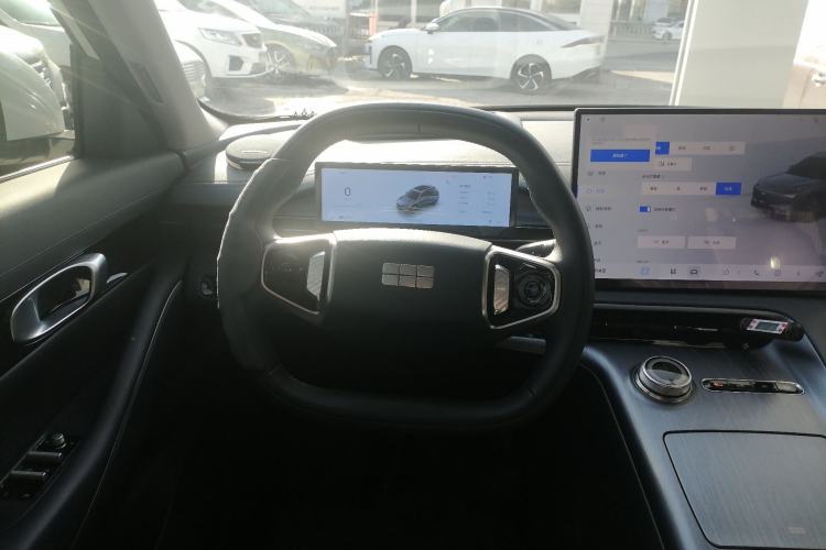 Used  E5 2024 530 km Exploration+ Version