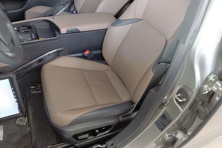 Used Lexus ES 2025 200 Premium Edition
