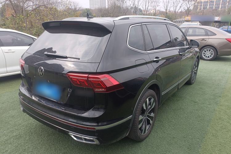 Used Volkswagen Tiguan L 2022 330TSI Automatic Two-Wheel Drive R-Line Enhanced Edition
