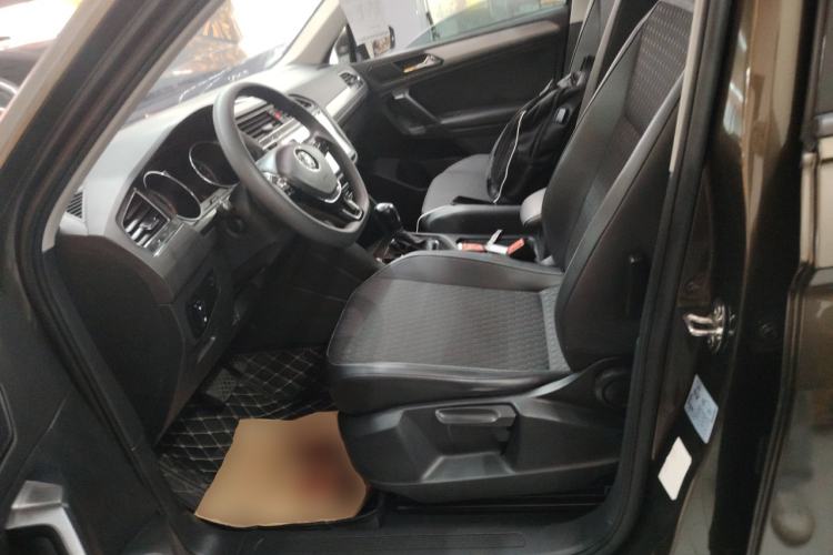 Used Volkswagen Tiguan L 2018 330TSI Automatic Two-Wheel Drive Luxury Edition
