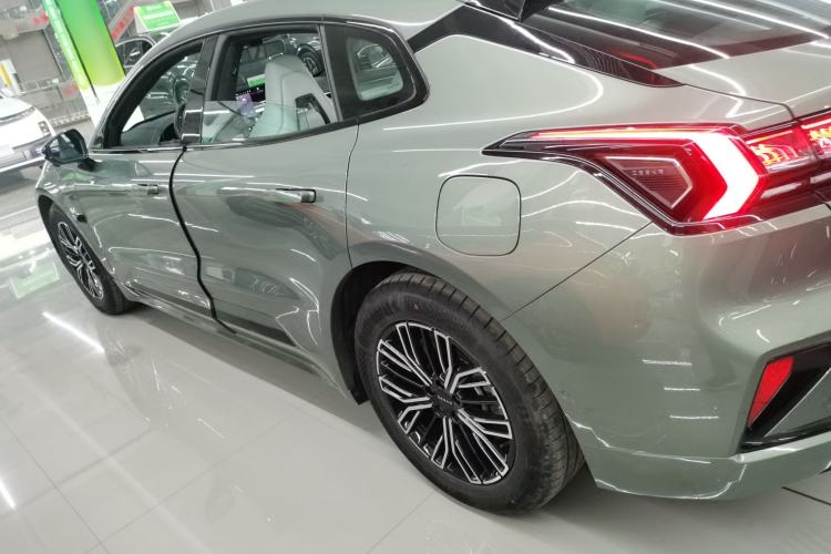 Used Zeekr 001 2025 WE Edition 95 kWh All-Wheel Drive