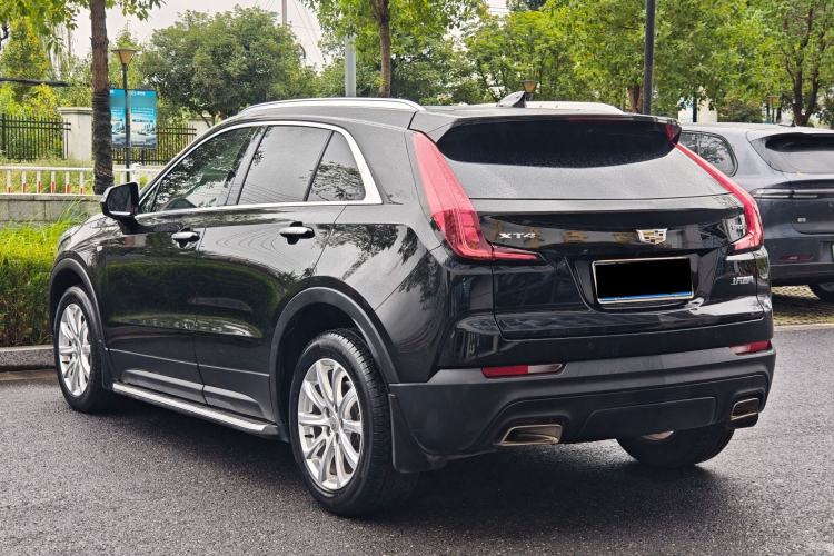 Used Cadillac XT4 2018 28T Two-Wheel Drive Tech Version