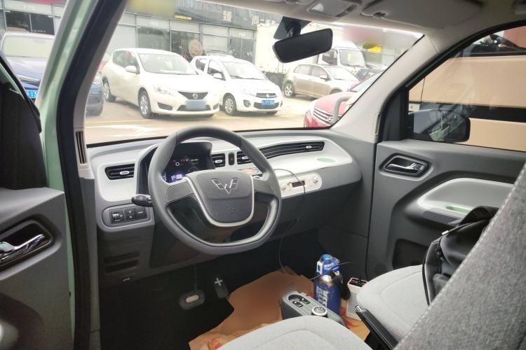 Used Wuling Hongguang MINIEV 2022 Macaron Premium Model – Lithium Iron Phosphate
