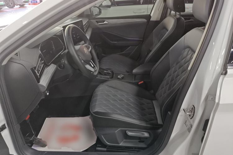 Used Volkswagen Sagitar 2023 300TSI DSG Excellence Edition
