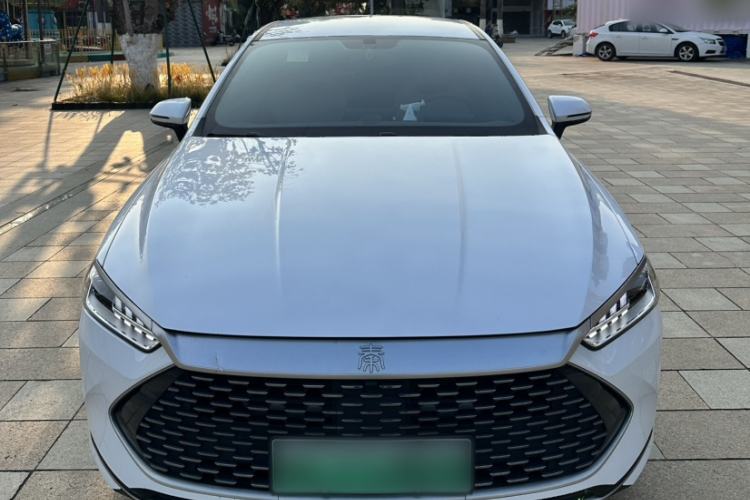 Used BYD Qin PLUS 2024 HONOR Edition DM-i 55KM Leading Model
