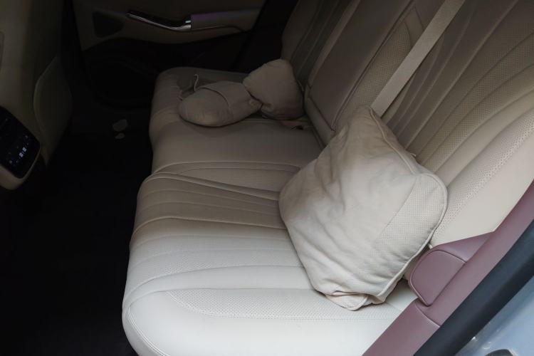 Used Denza Z9GT 2024 630 All-Wheel Drive Pro Version
