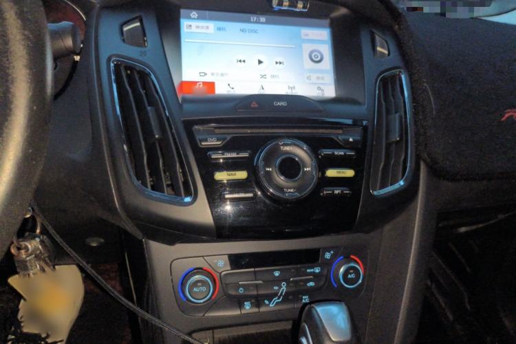 Used Ford Focus 2017 Sedan 1.6L Automatic Fashion Edition Smart Drive Version
